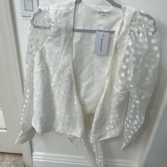 NEW Lovers & Friends White Polka Dot Wrap Blouse - Picture 7 of 9